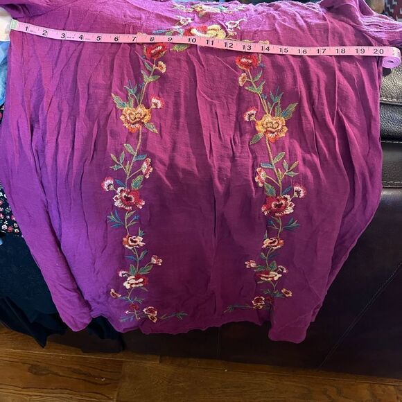 Gorgeous purple with floral embroidery dress by Umgee size M - Picture 8 of 10